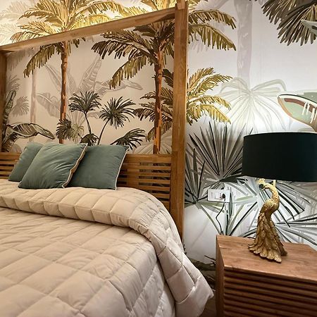 La Maison Coloniale Suite E Zona Wellness Free Cagliari Bagian luar foto