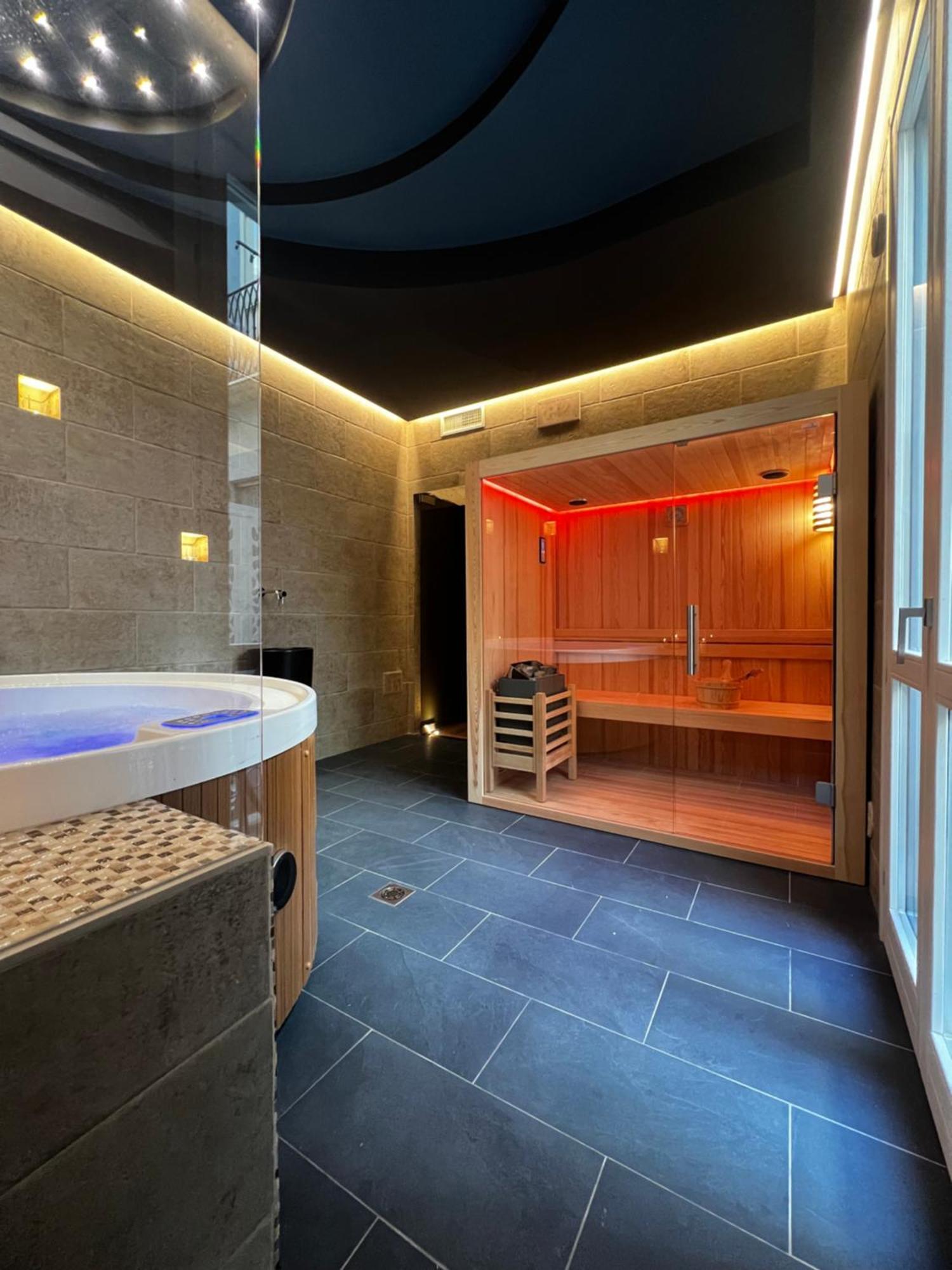 La Maison Coloniale Suite E Zona Wellness Free Cagliari Bagian luar foto
