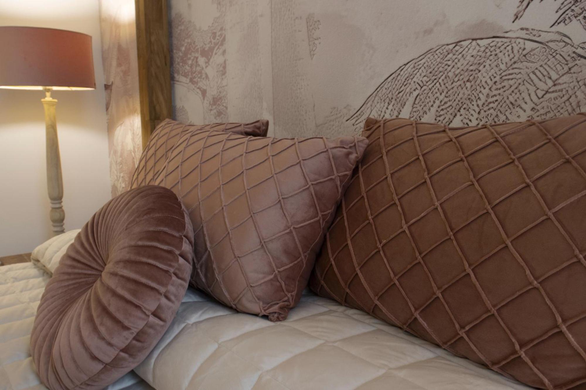 La Maison Coloniale Suite E Zona Wellness Free Cagliari Bagian luar foto