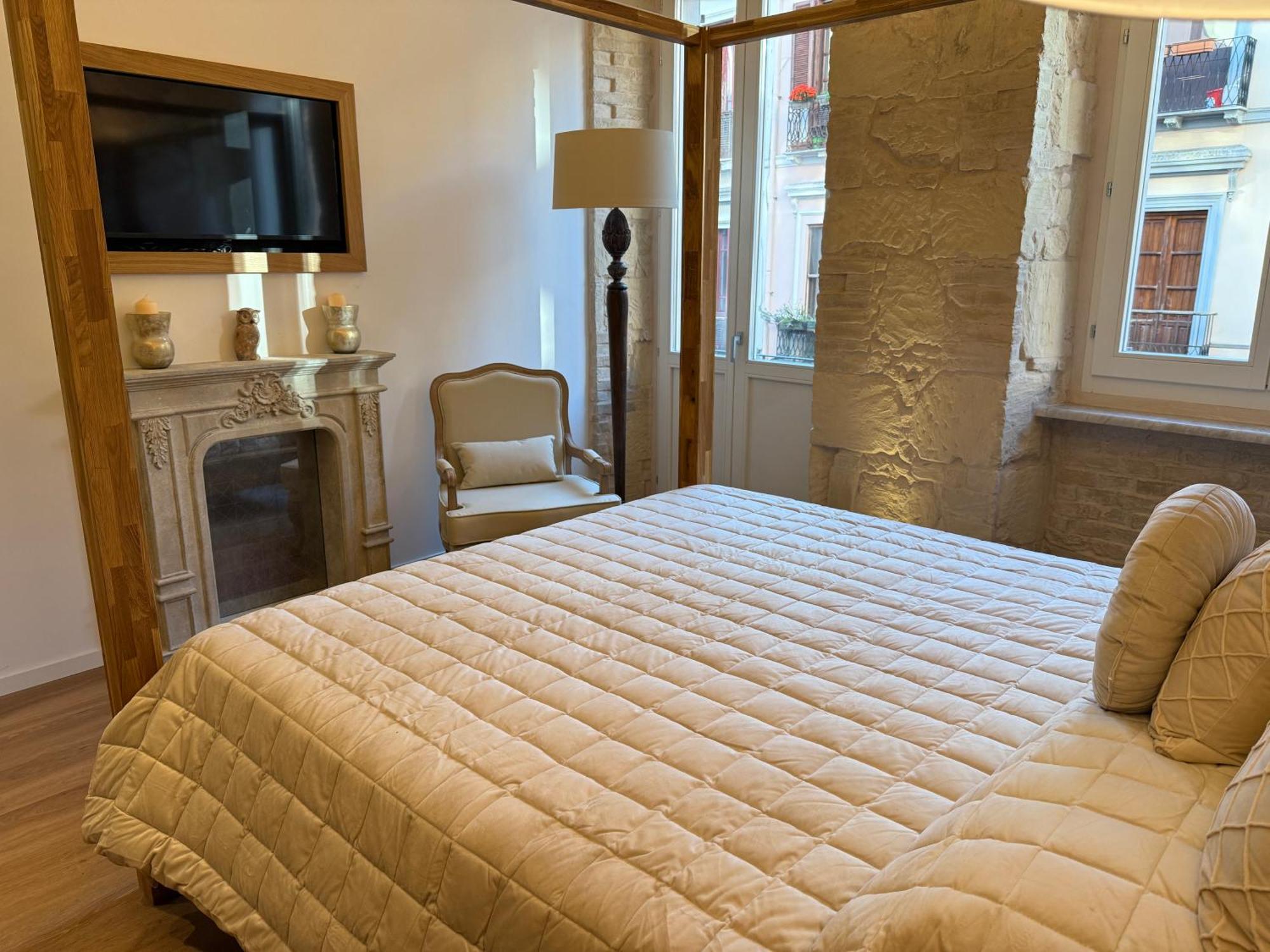 La Maison Coloniale Suite E Zona Wellness Free Cagliari Bagian luar foto